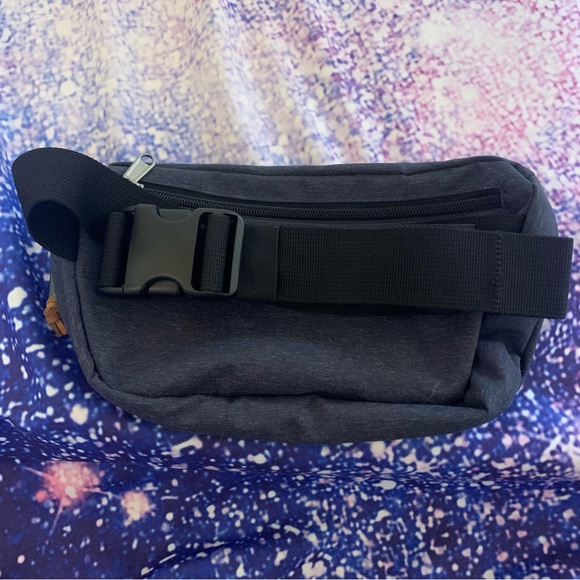 Vintage Eddie Bauer Denim Fanny Pack - Picture 7 of 8